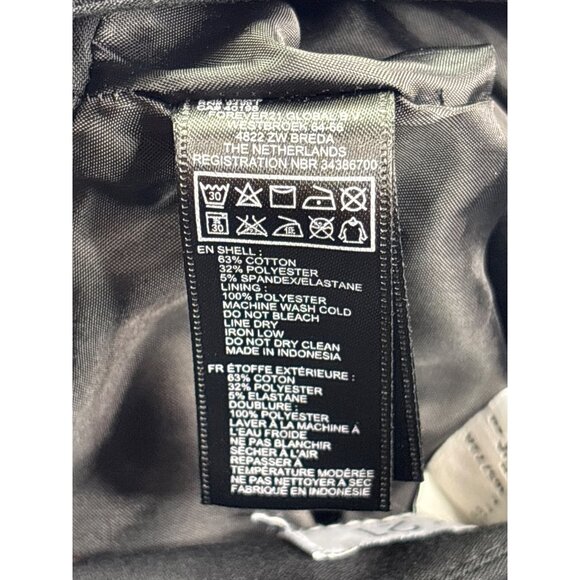 Forever 21 Essentials Mini Skirt Size 8 Black 2 Pockets Lined - Picture 6 of 7